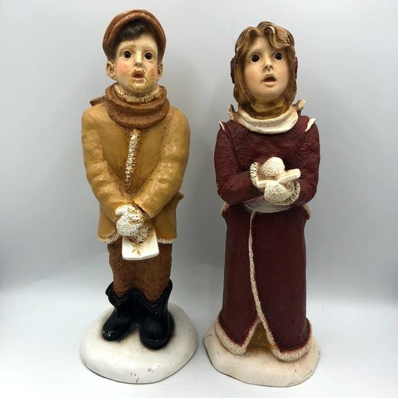 Vintage Universal Statuary Corp Christmas Carolers - Picture 2 of 10